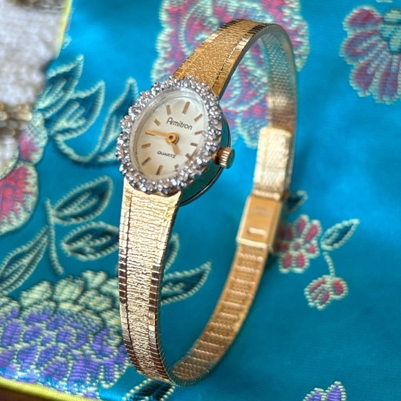 Vintage Armitron Gold Tone Oval Diamond Bezel Quartz Watch Dainty Cocktail 80s main image 5